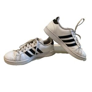 ADIDAS Cloudfoam Advantage White Black Womens Size 7